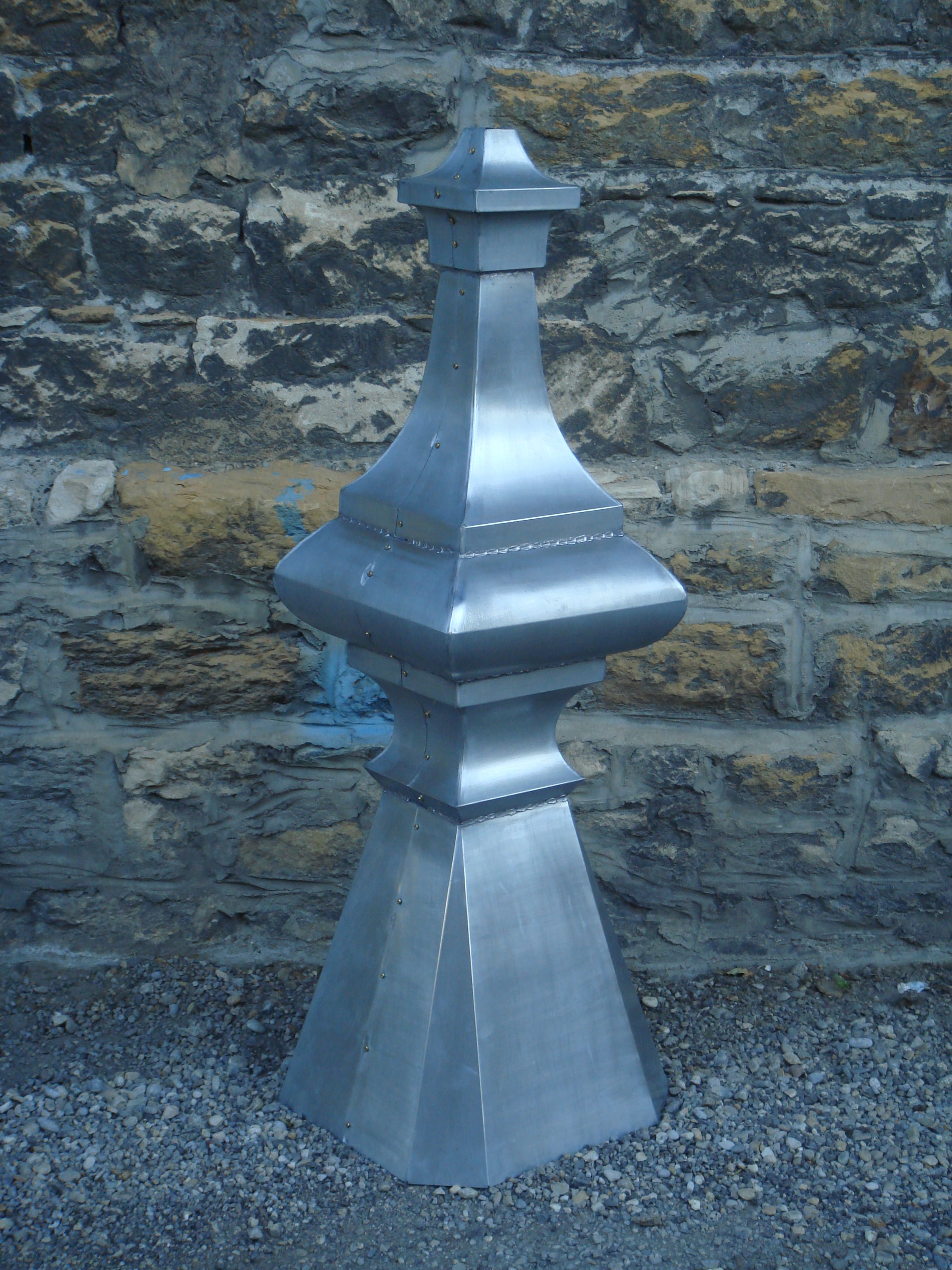 Création d'épis pour toiture traditionnelle par SFOM